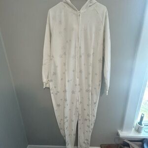 Women’s star sleep onsie